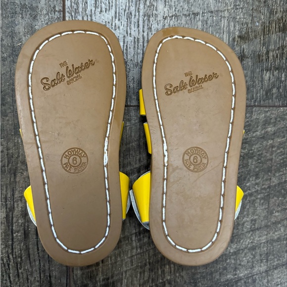 Kids Yellow Saltwater Original Sandals - Picture 3 of 3